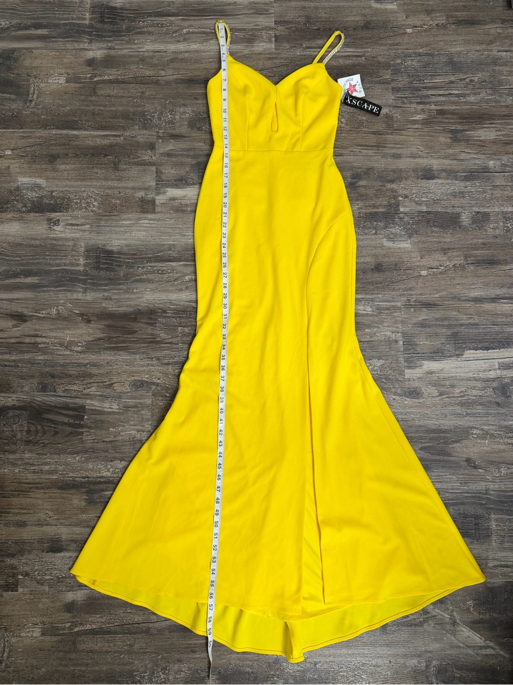 Xscape Yellow Rhinestone Spaghetti Strap Front-Slit Gown Size 0 - Picture 6 of 9